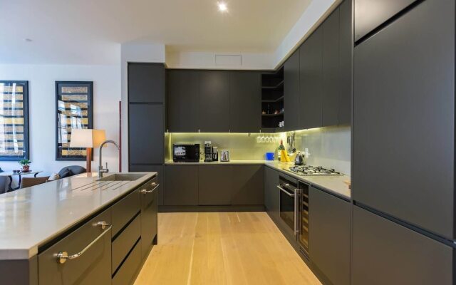 Luxury Smart Home in Central London, 4 Guests