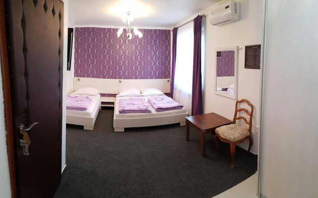 Guest House Ćiro