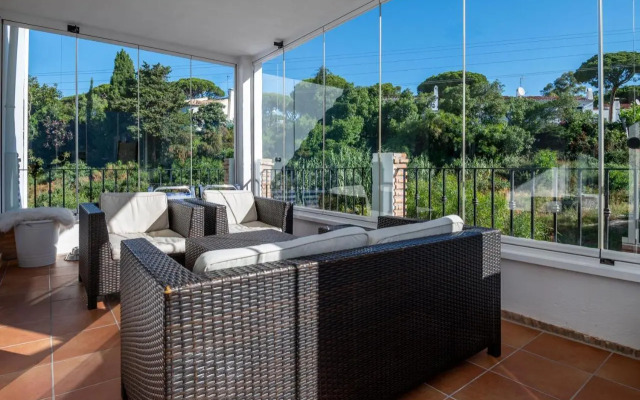 La Bandera Apartments