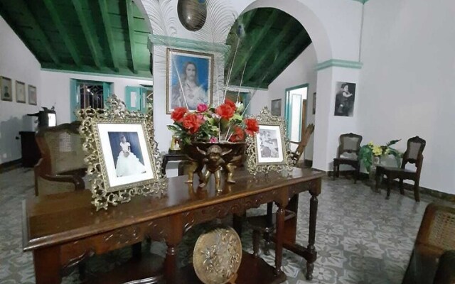 Hostal 14 De enero