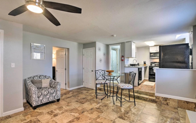 Romantic Apt: Private Patio & Shared Hot Tub!