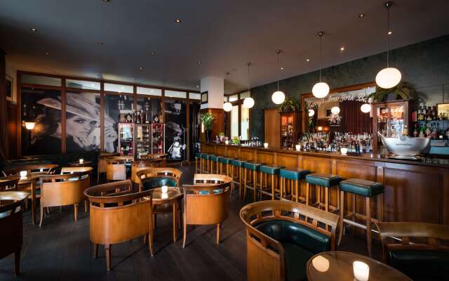Lindner Hotel Frankfurt Main Plaza, part of JdV by Hyatt
