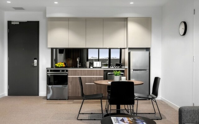 Quest Ballarat Station