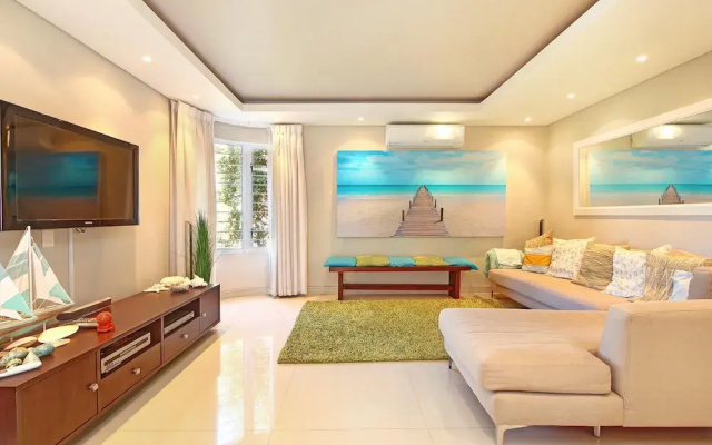 Spacious 3bed Apt Overlooking Cape Town Panova
