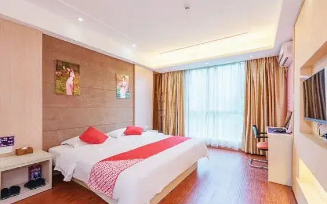 May Flower Fashion Hotel