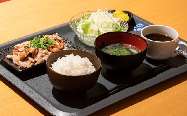 Oyo 44746 Plaza in Namba Minami