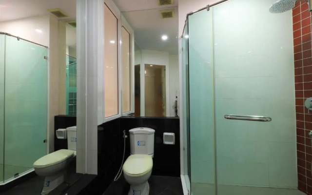 Right Spot Inn Hotel