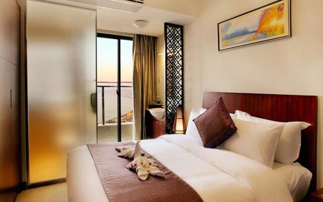 Paxton Vacances Resort & Suites Sanya