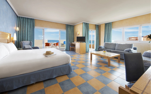 Elba Sara Beach & Golf Resort