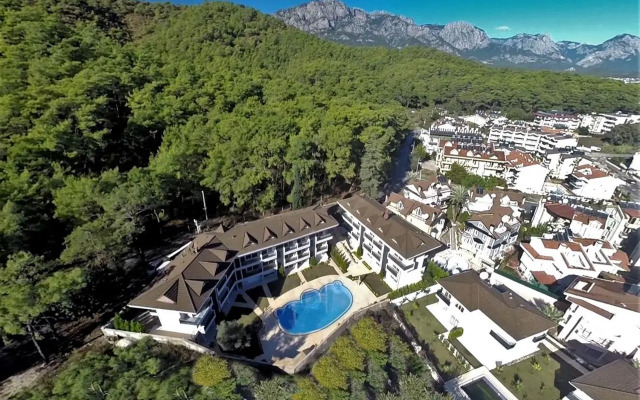 Truemar Hotels & Suites