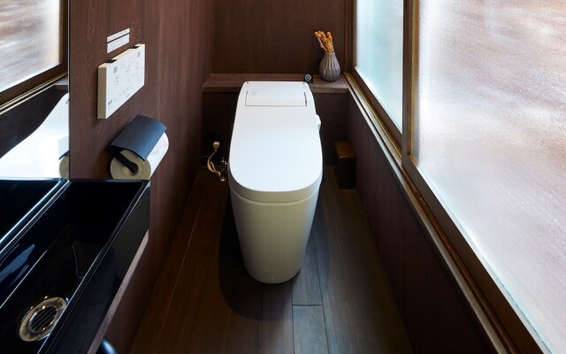 Rinn Premium Machiya Townhouse Kyoto Nijo Castle North