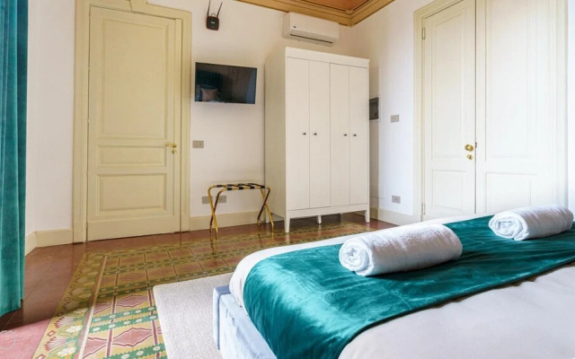 Italianway - Palazzo Nouveau - Floralia