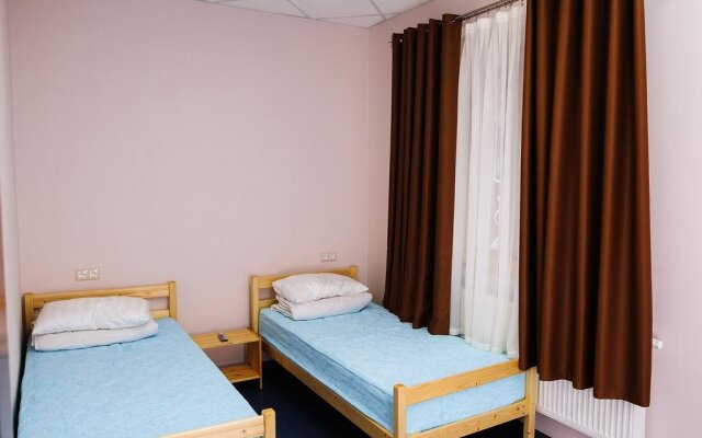 Hostels Rus Voronezh on Komissarzhevskoy