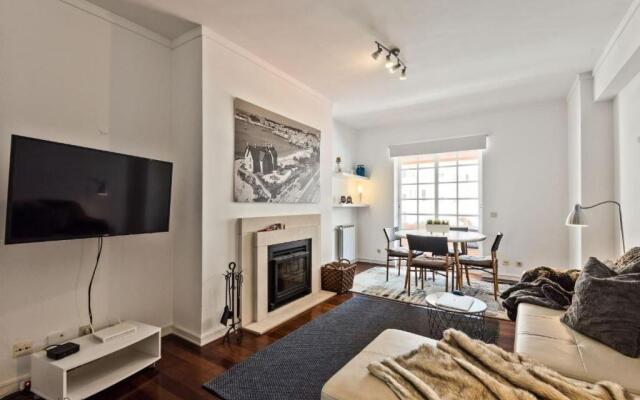 Cascais 1BR w/ pool