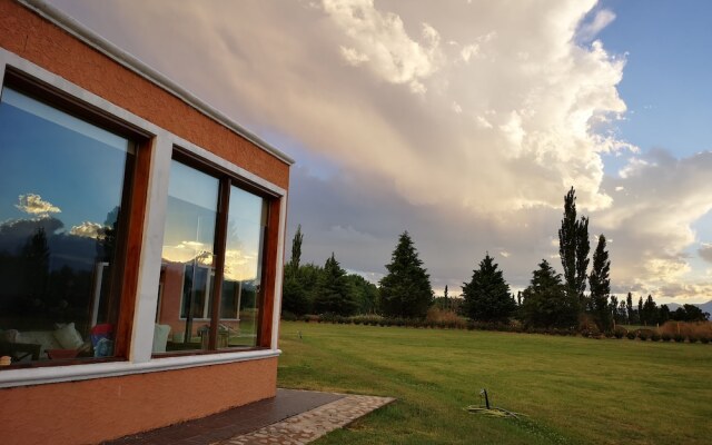 Complejo Río los Patos - Cabañas y Hostel