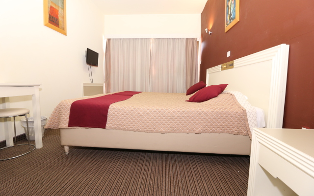 Kings Hotel