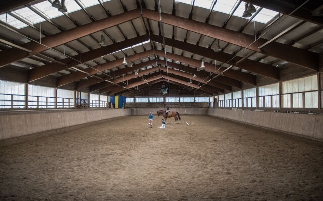 HOTEL alter Landsitz