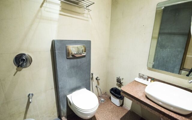 FabHotel Royal CM Bani Park