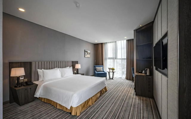 Muong Thanh Luxury Saigon Hotel