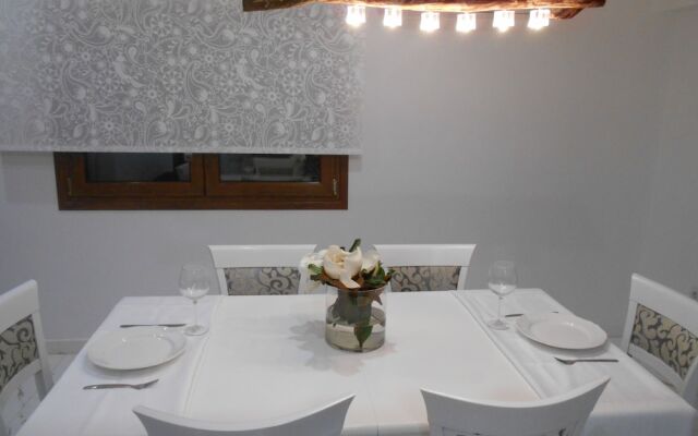 Kinira Beach Hotel