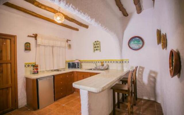 Margaritas Suites Apartments