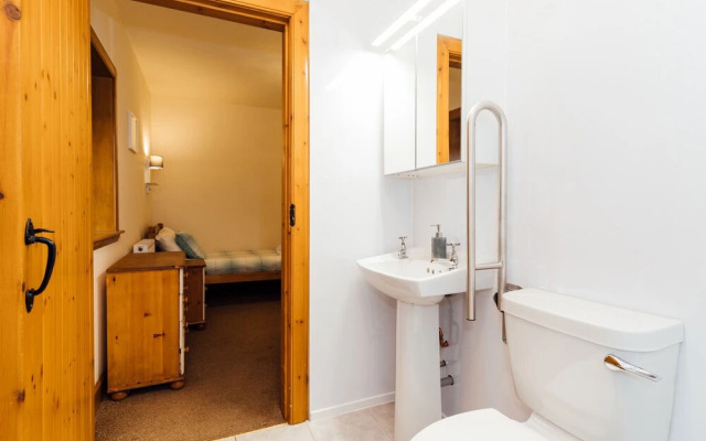 The Middle Byre