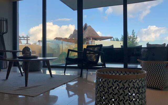 Miranda lock off 2 rec