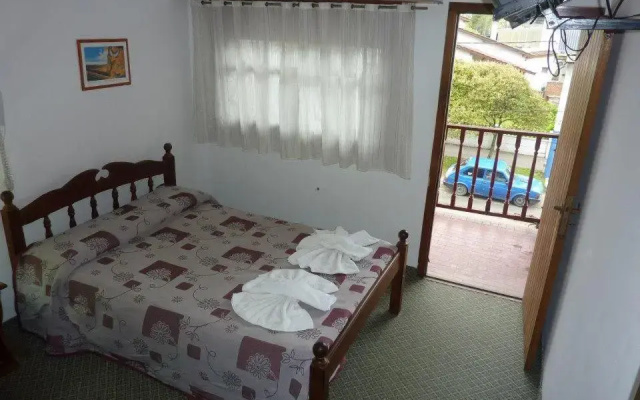 Hotel Dos Reyes