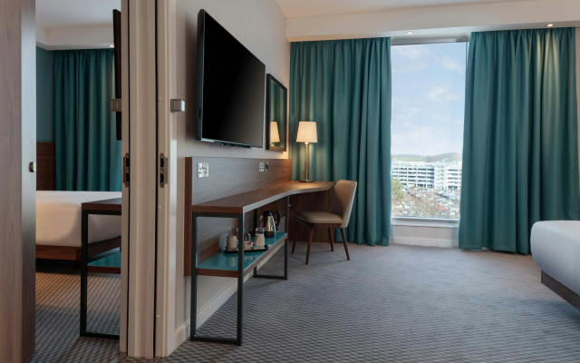 Hampton by Hilton Edinburgh Airport