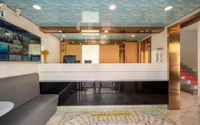 Mini Season Hotel (Shanghai Capitalong Dreams Yuanzhuang Park)
