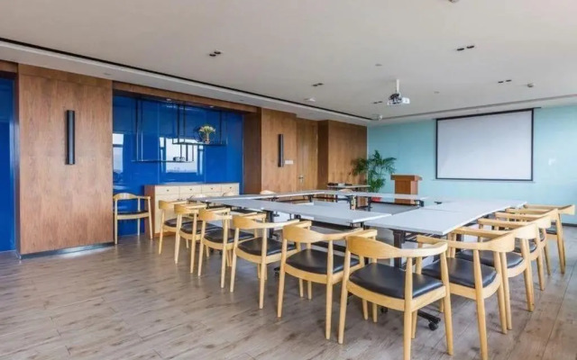 Jinjiang Inn Select Qingdao Huangdao Boli Dongjiakou