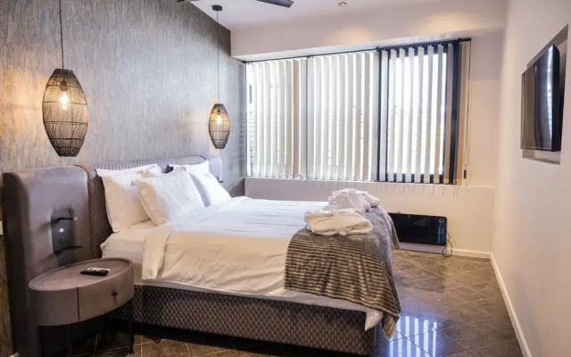 Trikala Mall Suites !