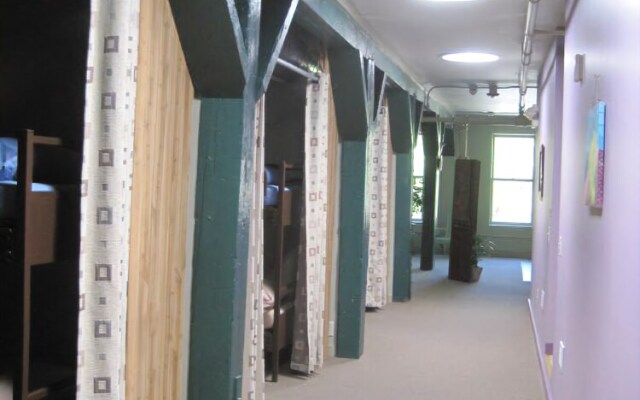 Burlington Hostel