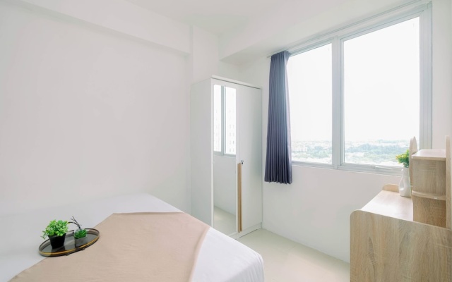 Compact With Minimalist Designed 2Br At Bassura City Apartment – Guest Rooms – Jakarta