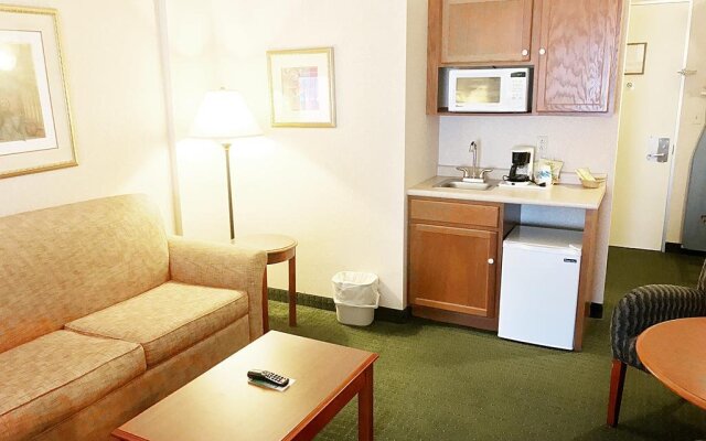 White River Inn and Suites