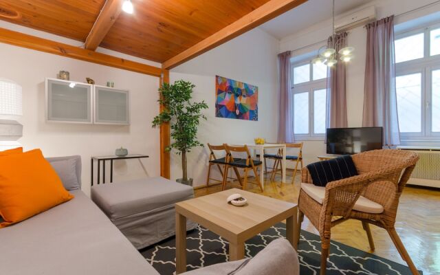 Perilla Apartment