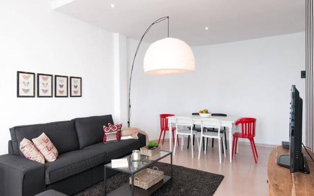 Las Canteras Deluxe Beach Apartment