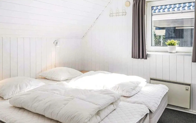 5 Star Holiday Home in Blavand