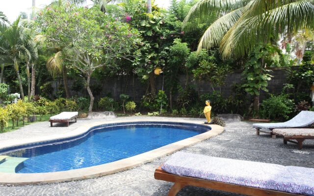Crystal Beach Bali Hotel