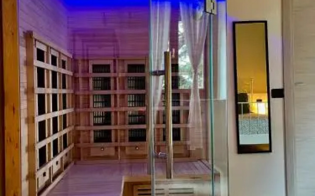 South Garda Suites