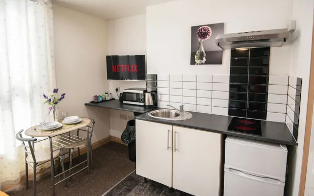 Snooze Apartments Flat 51