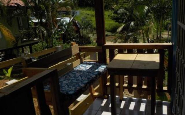 Roatan Backpackers' Hostel