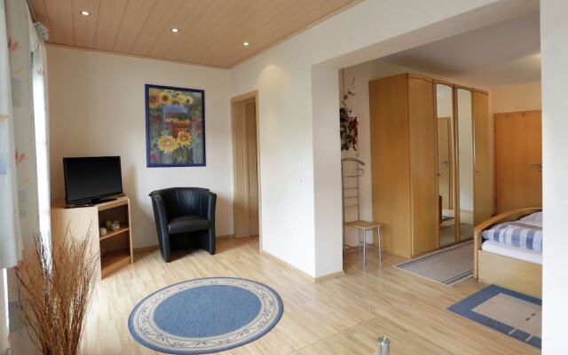 Boutique Apartment In Titmaringhausen With Balcony
