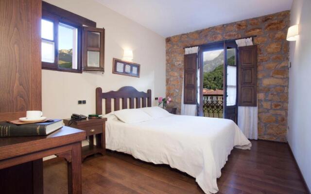 Hotel Rural El Fundil