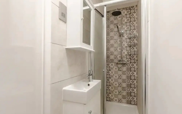Central 3 Bedroom House With Garden