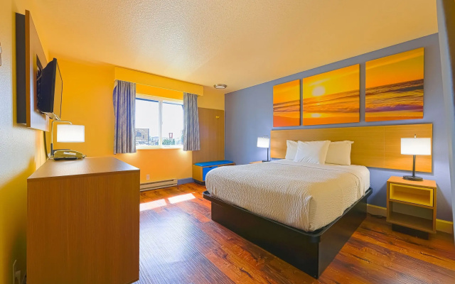 Econo Lodge Lincoln City