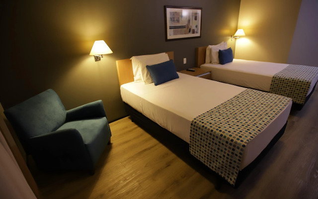 Comfort Suites Flamboyant