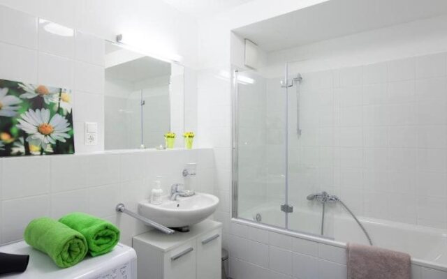 Diamond Apartments