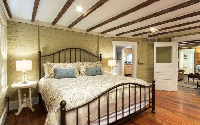 Southern Belle Manor
