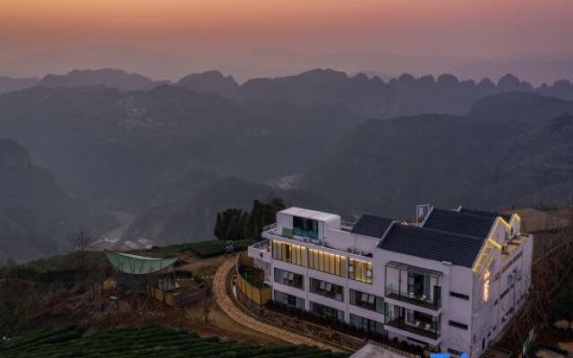 Xinchang Mountain Letter · Cloudside Homestay